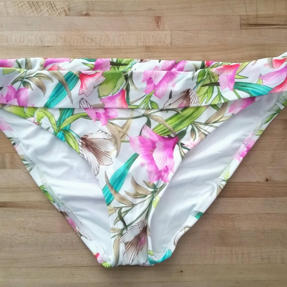 New Victoria's Secret bikini bottoms